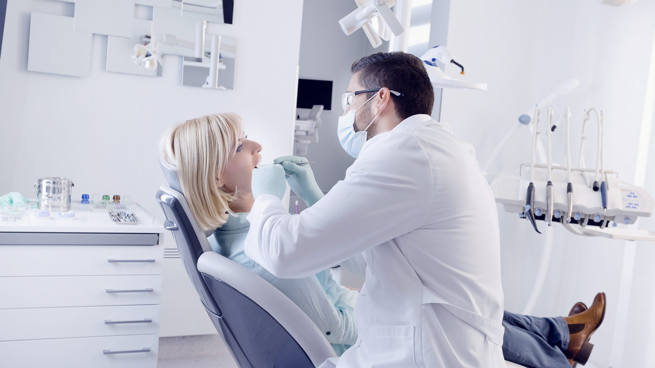 Dentist in Weirsdale, FL